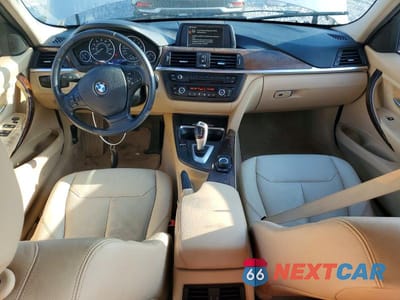Zdjęcie 8 z 12 samochodu: 2013 BMW 328 XI SULEV VIN:WBA3B5G56DNS01400 - miniatura