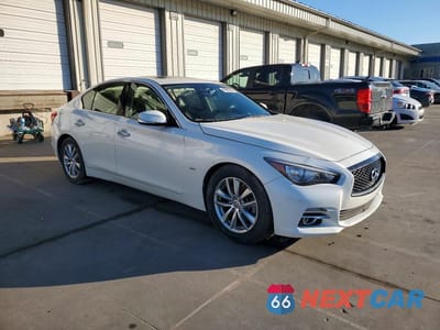 Czwarte zdjęcie samochodu z boku: 2017 INFINITI Q50 3.0T PREMIUM VIN:JN1EV7AP7HM737621 - miniatura