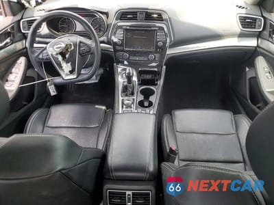 Zdjęcie 8 z 12 samochodu: 2023 NISSAN MAXIMA SV VIN:1N4AA6CVXPC511516 - miniatura