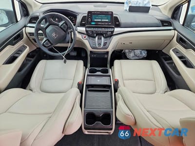Zdjęcie 8 z 14 samochodu: 2025 HONDA ODYSSEY EXL VIN:5FNRL6H69SB037689 - miniatura