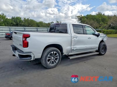 Trzecie zdjęcie samochodu z tyłu: 2023 CHEVROLET SILVERADO K1500 HIGH COUNTRY VIN:1GCUDJE8XPZ157356 - miniatura