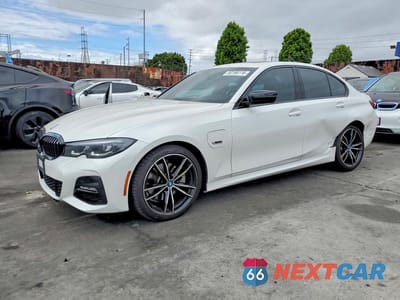 2022 BMW 330E 3MW5P7J02N8C52903 - główne zdjęcie licytacji z USA - miniatura