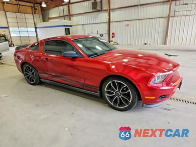 Czwarte zdjęcie samochodu z boku: 2012 FORD MUSTANG VIN:1ZVBP8AM9C5255769 - miniatura