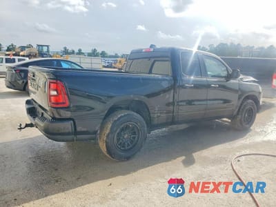 Trzecie zdjęcie samochodu z tyłu: 2025 RAM 1500 TRADESMAN VIN:1C6SRECG6SN721313 - miniatura