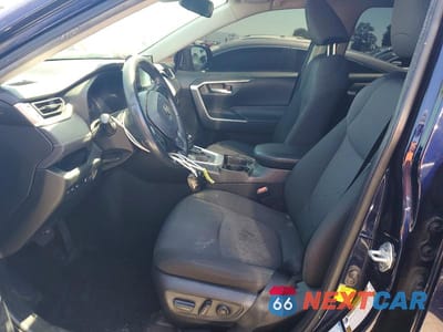 Zdjęcie 7 z 13 samochodu: 2020 TOYOTA RAV4 XLE VIN:JTMP1RFV6LD056993 - miniatura