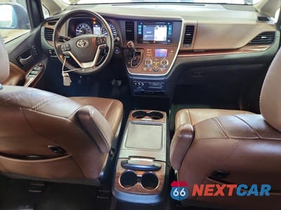 Zdjęcie 8 z 13 samochodu: 2017 TOYOTA SIENNA LIMITED PREMIUM 7-PASSENGER VIN:5TDYZ3DC8HS839756 - miniatura