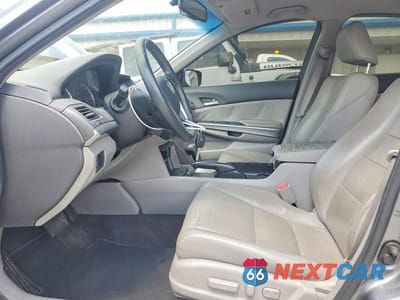 Zdjęcie 7 z 12 samochodu: 2010 HONDA ACCORD EXL VIN:1HGCP2F80AA066238 - miniatura