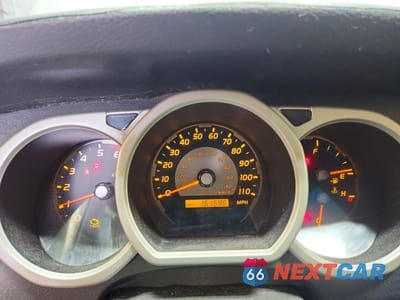 Zdjęcie 9 z 12 samochodu: 2004 TOYOTA 4RUNNER SR5 VIN:JTEBU14R740042159 - miniatura