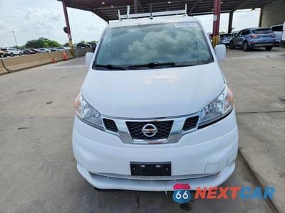 Piąte zdjęcie samochodu w środku: 2017 NISSAN NV200 SV VIN:3N6CM0KN2HK716412 - miniatura