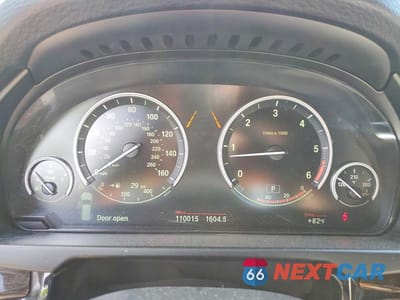 Zdjęcie 9 z 13 samochodu: 2018 BMW X5 XDRIVE35D VIN:5UXKS4C54J0Y20342 - miniatura