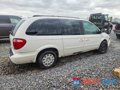 Trzecie zdjęcie samochodu z tyłu: 2006 CHRYSLER TOWN & COUNTRY LX VIN:1A4GP44R16B568467 - miniatura