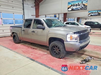 Czwarte zdjęcie samochodu z boku: 2008 CHEVROLET SILVERADO K1500 VIN:2GCEK13C681109803 - miniatura