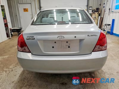 Zdjęcie 6 z 12 samochodu: 2006 HYUNDAI ELANTRA GLS VIN:KMHDN46D96U373717 - miniatura