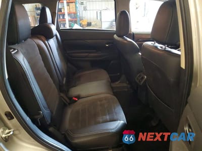 Zdjęcie 11 z 13 samochodu: 2019 MITSUBISHI OUTLANDER SE VIN:JA4AZ3A39KZ040414 - miniatura