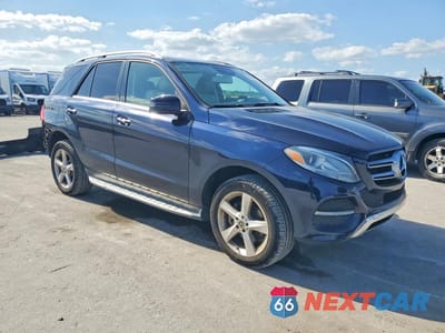 Czwarte zdjęcie samochodu z boku: 2018 MERCEDES-BENZ GLE 350 VIN:4JGDA5JB8JB044440 - miniatura