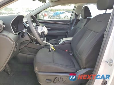 Zdjęcie 7 z 14 samochodu: 2023 HYUNDAI TUCSON SEL VIN:5NMJBCAE8PH288600 - miniatura