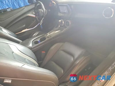 Zdjęcie 10 z 13 samochodu: 2019 CHEVROLET CAMARO SS VIN:1G1FH1R79K0104507 - miniatura