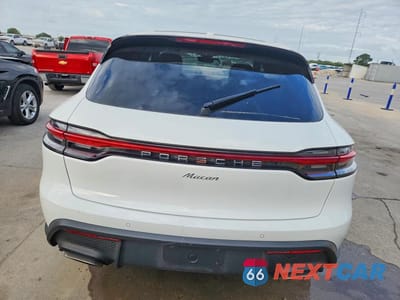 Zdjęcie 6 z 14 samochodu: 2024 PORSCHE MACAN BASE VIN:WP1AA2A54RLB20336 - miniatura