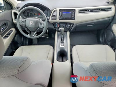 Zdjęcie 8 z 13 samochodu: 2022 HONDA HR-V LX VIN:3CZRU6H39NM747527 - miniatura