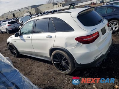 Drugie zdjęcie samochodu z przodu: 2019 MERCEDES-BENZ GLC 63 4MATIC AMG VIN:WDC0G8JB3KF497646 - miniatura