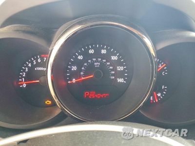 Zdjęcie 9 z 12 samochodu: 2010 KIA SOUL + VIN:KNDJT2A27A7191111 - miniatura