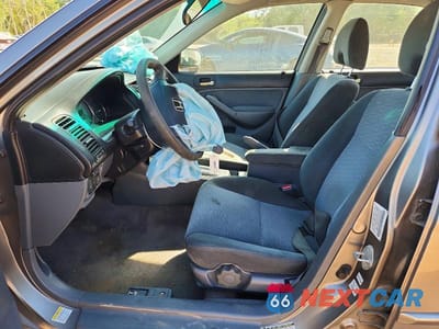 Zdjęcie 7 z 12 samochodu: 2004 HONDA CIVIC HYBRID VIN:JHMES96624S008268 - miniatura
