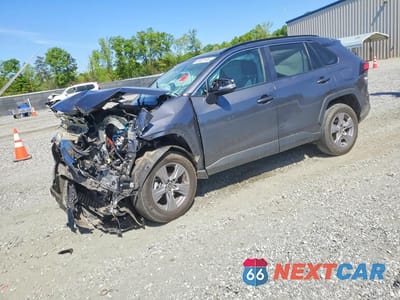 2022 TOYOTA RAV4 XLE 2T3P1RFV2NC269740 - główne zdjęcie licytacji z USA - miniatura