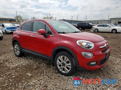 Czwarte zdjęcie samochodu z boku: 2016 FIAT 500X LOUNGE VIN:ZFBCFYDTXGP389667 - miniatura