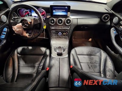 Zdjęcie 8 z 13 samochodu: 2016 MERCEDES-BENZ C 300 4MATIC VIN:55SWF4KB0GU099122 - miniatura