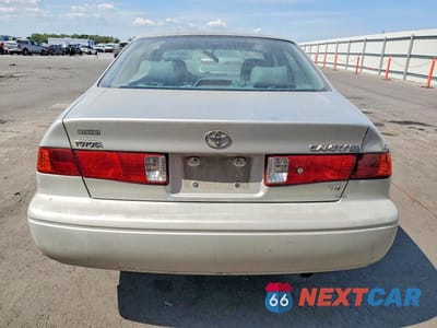 Zdjęcie 6 z 12 samochodu: 2000 TOYOTA CAMRY VIN:4T1BF28K0YU111026 - miniatura