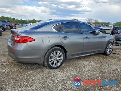 Trzecie zdjęcie samochodu z tyłu: 2011 INFINITI M56 X VIN:JN1AY1AR7BM570706 - miniatura