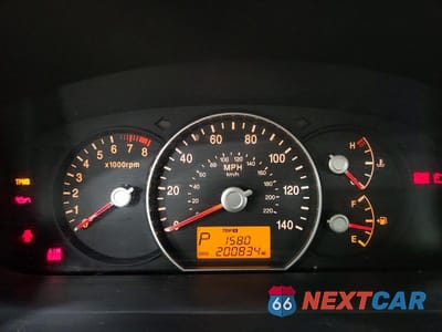 Zdjęcie 9 z 12 samochodu: 2008 KIA RONDO LX VIN:KNAFG526887182616 - miniatura