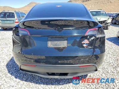 Zdjęcie 6 z 12 samochodu: 2022 TESLA MODEL Y VIN:7SAYGAEE7NF576527 - miniatura