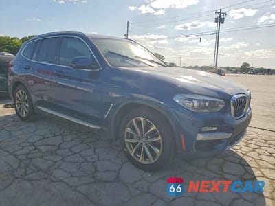 Czwarte zdjęcie samochodu z boku: 2018 BMW X3 XDRIVE30I VIN:5UXTR9C57JLC76434 - miniatura