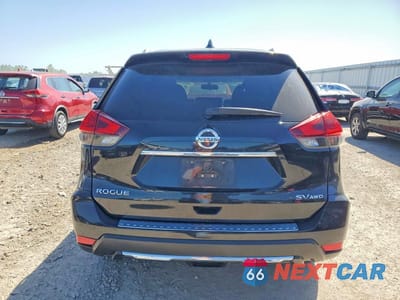 Zdjęcie 6 z 12 samochodu: 2018 NISSAN ROGUE SV VIN:JN8AT2MV2JW352934 - miniatura