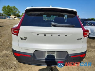 Zdjęcie 6 z 13 samochodu: 2024 VOLVO XC40 PLUS VIN:YV4L12UL4R2223876 - miniatura