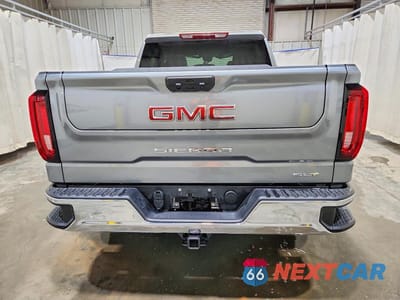 Zdjęcie 6 z 12 samochodu: 2026 GMC SIERRA K1500 SLT VIN:1GTUUDEDXTZ214566 - miniatura