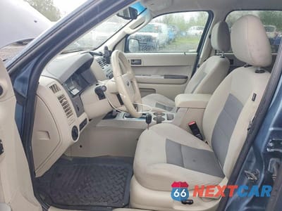Zdjęcie 7 z 12 samochodu: 2011 FORD ESCAPE HYBRID VIN:1FMCU4K35BKC48148 - miniatura