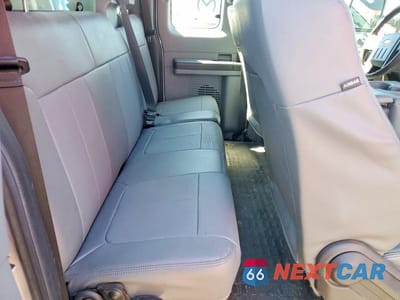 Zdjęcie 10 z 13 samochodu: 2015 FORD F250 SUPER DUTY VIN:1FT7X2B68FEA28003 - miniatura