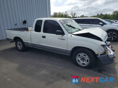 Czwarte zdjęcie samochodu z boku: 1998 TOYOTA TACOMA XTRACAB VIN:4TAVL52N3WZ090456 - miniatura