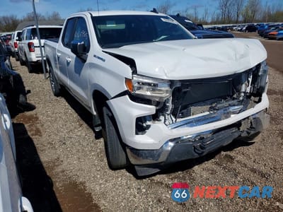 Czwarte zdjęcie samochodu z boku: 2023 CHEVROLET SILVERADO K1500 LT-L VIN:1GCRDKEKXPZ249106 - miniatura