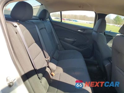 Zdjęcie 10 z 12 samochodu: 2017 CHEVROLET CRUZE LT VIN:1G1BE5SM0H7135613 - miniatura