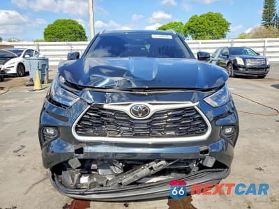 Piąte zdjęcie samochodu w środku: 2025 TOYOTA HIGHLANDER HYBRID XLE VIN:5TDKBRCH1SS666311 - miniatura
