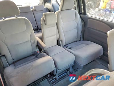 Zdjęcie 11 z 13 samochodu: 2006 HONDA ODYSSEY EX VIN:5FNRL384X6B064824 - miniatura