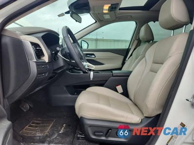 Zdjęcie 7 z 13 samochodu: 2021 NISSAN ROGUE SV VIN:5N1AT3BA8MC813038 - miniatura