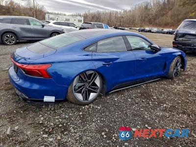 Trzecie zdjęcie samochodu z tyłu: 2024 AUDI RS E-TRON GT VIN:WAUBHBFW3R7900076 - miniatura