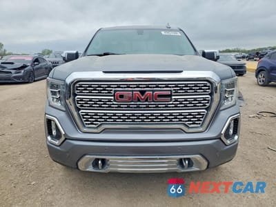 Piąte zdjęcie samochodu w środku: 2021 GMC SIERRA K1500 DENALI VIN:3GTU9FED8MG393222 - miniatura