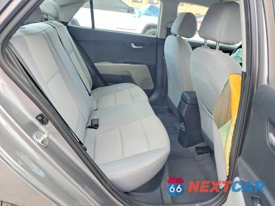 Zdjęcie 10 z 12 samochodu: 2023 KIA RIO S VIN:3KPA24ADXPE526046 - miniatura