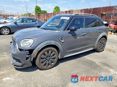 2017 MINI COOPER S COUNTRYMAN WMZYT3C34H3D97646 - główne zdjęcie licytacji z USA - miniatura
