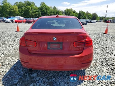 Zdjęcie 6 z 12 samochodu: 2018 BMW 320 I VIN:WBA8E1G5XJNU93053 - miniatura